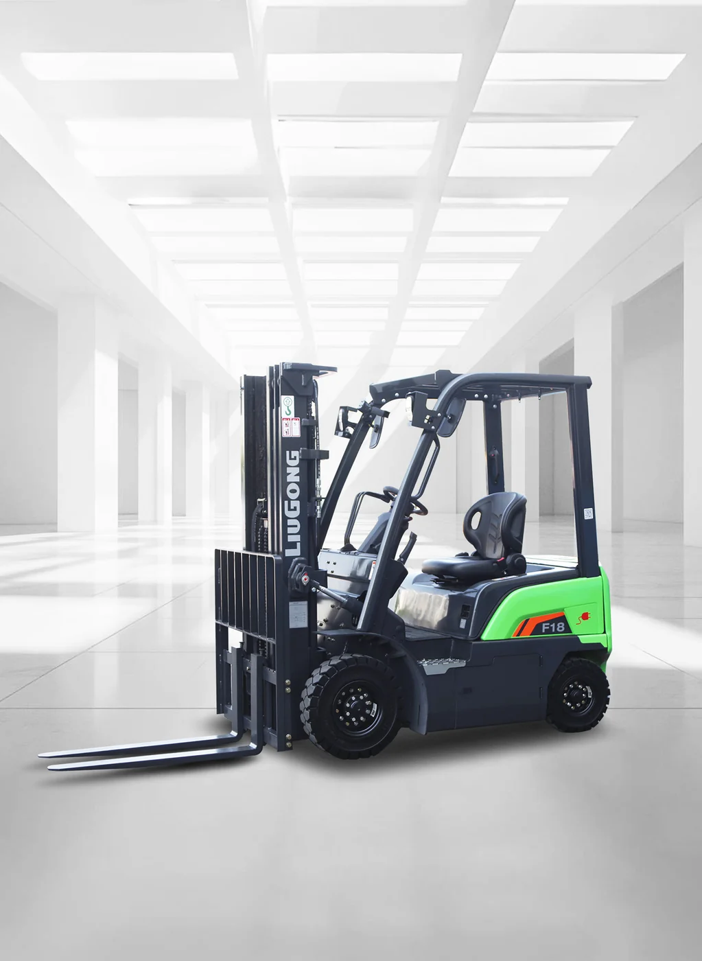 LiuGong 2.0 tonne lithium-electric forklift
